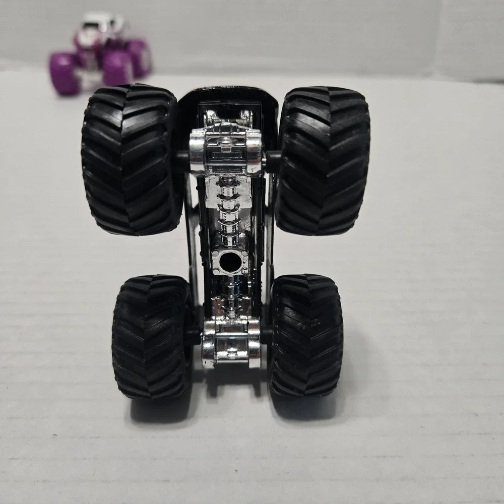 Hot Wheels Monster Jam Truck Lot‎ Of 7 1:64 Metal Mulisha Scorpedo Storm Used